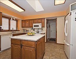 5th image of 176 Saline River Dr
