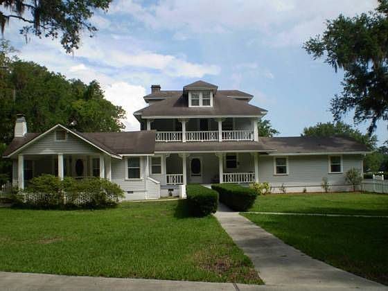 1st image of 1101 Campbell Ave