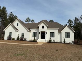 18 Dover Trce, Hattiesburg, MS 39401
