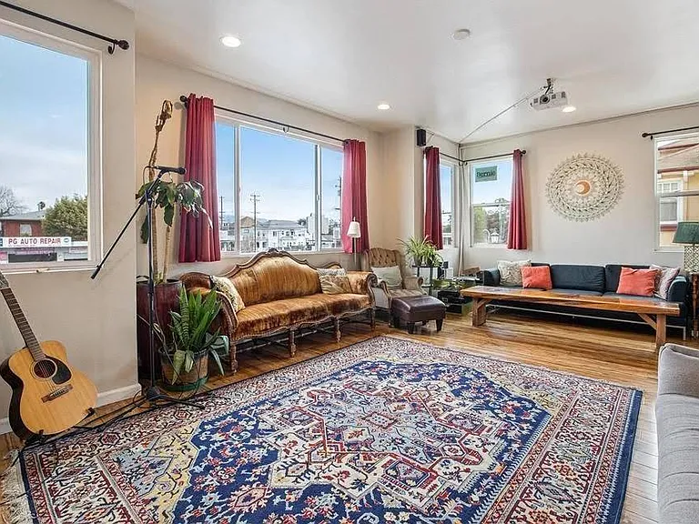 439 International Blvd #TF2 — Photo 10
