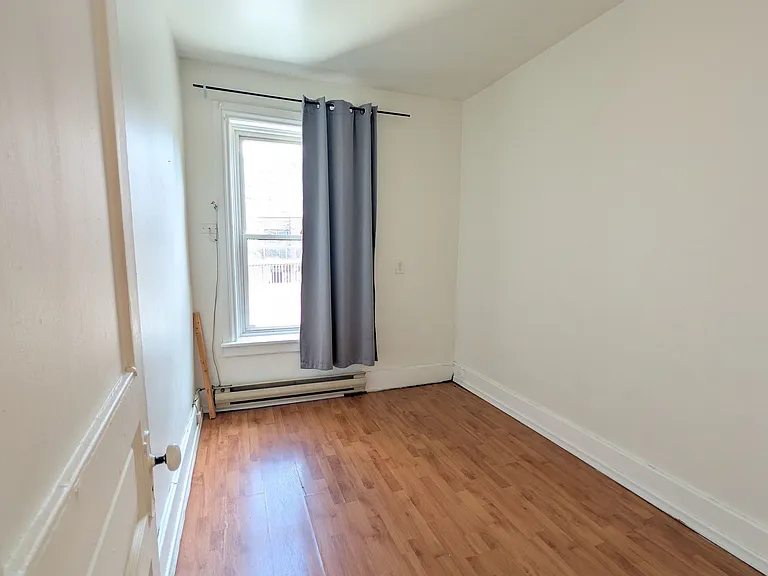 359A Brant St — Photo 6
