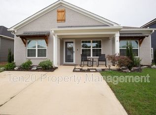 21 Vineyard Dr, Phenix City, AL 36869