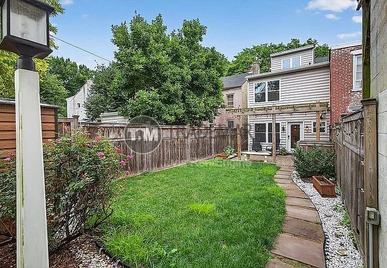 255 New Holland Ave — Photo 27