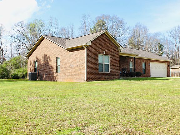 2nd image of 381 Court Rd