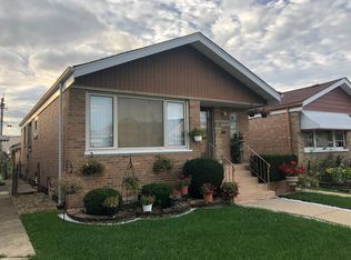 4752 S Kenneth Ave, Chicago, IL 60632