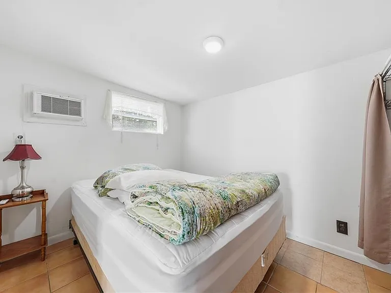 206 E 9th Ave — Photo 6