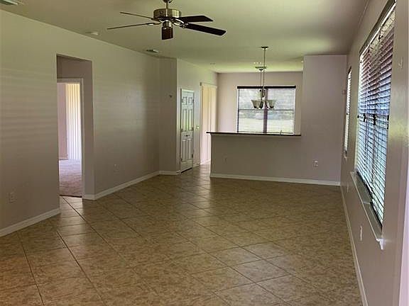 3rd image of 15147 Reef Ln