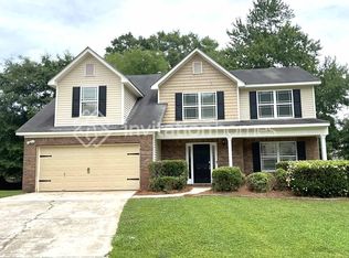 52 Lighthouse Dr, Winder, GA 30680