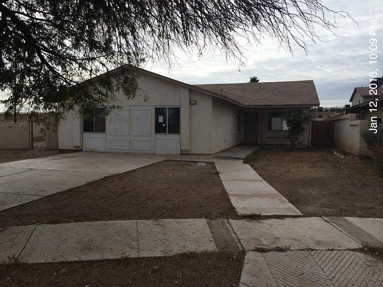 1st image of 101 Smoketree Dr