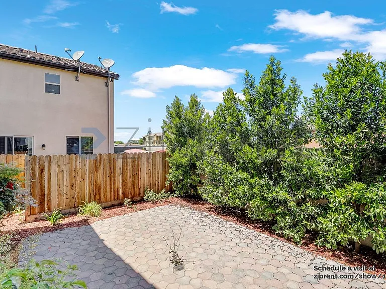 238 Slate Ave — Photo 17
