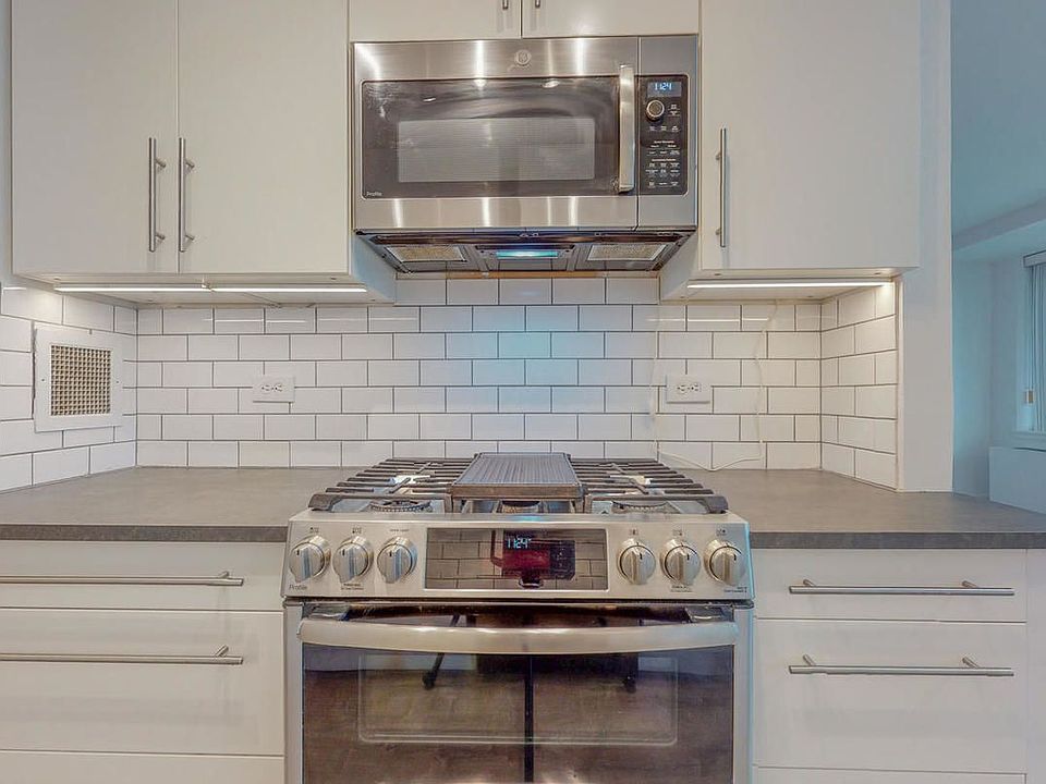 1st image of 112-01 Queens Blvd #16D