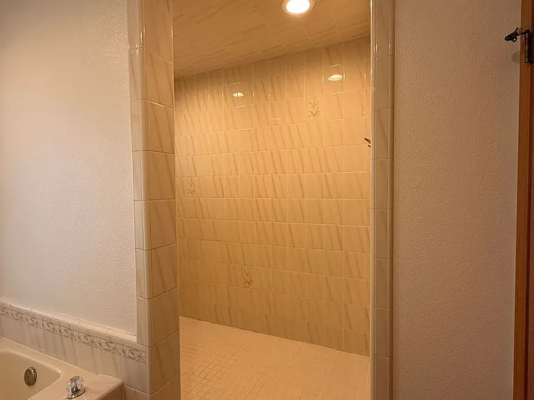 1470 Mercer Ct — Photo 54