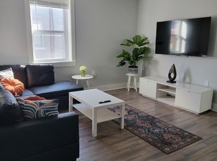 1227 Simms Pl NE APT 4, Washington, DC 20002