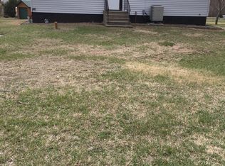 12086 S Cove Dr, Republican City, NE 68971