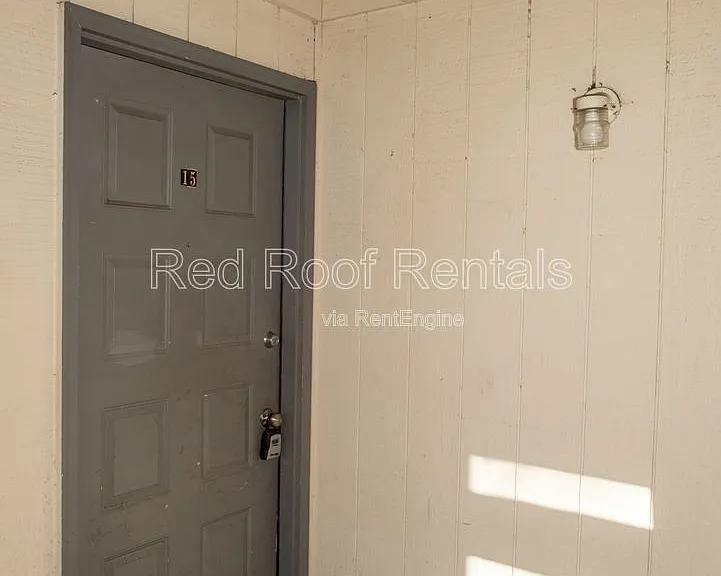 3411 92nd St S #15 — Photo 2