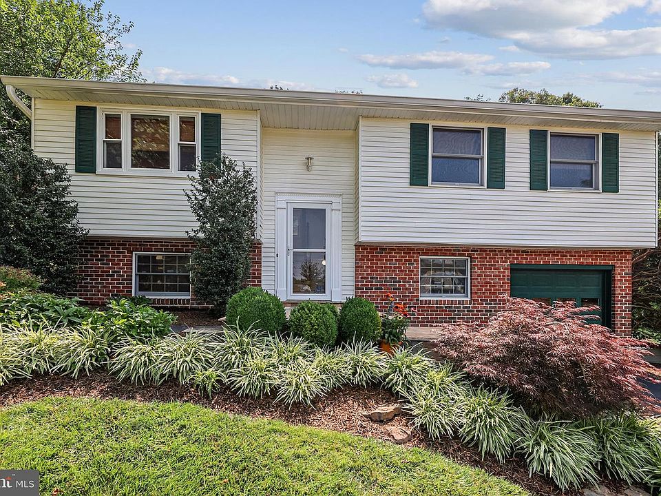 1st image of 6815 Rock Creek Ct