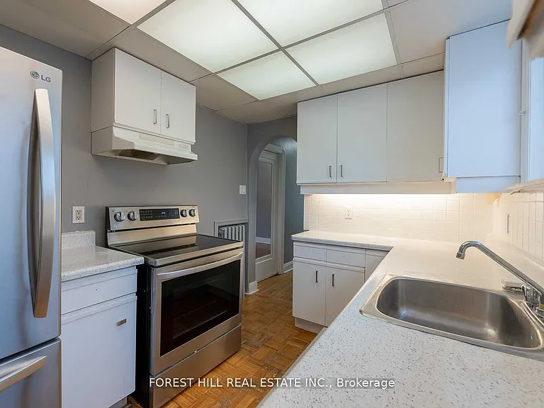 6 Park Hill Rd — Photo 5