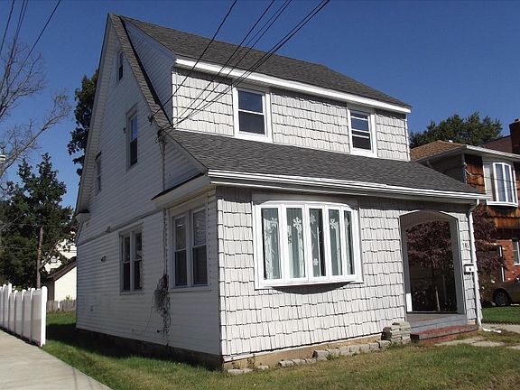 2nd image of 145 Willow Ave