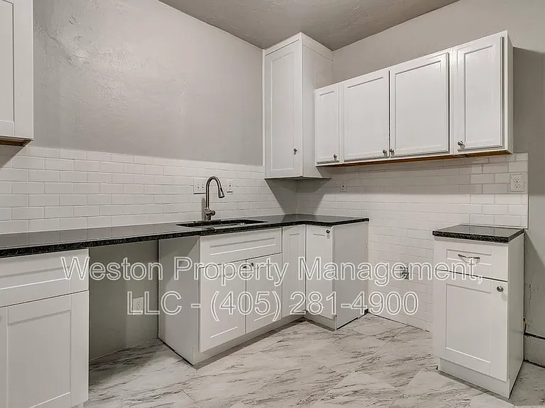 1605 Cynthia Dr — Photo 11