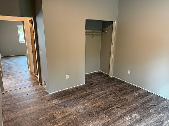 5th image of 11426 Cohen Loop NW