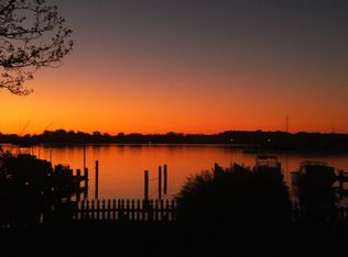 939 Williams St, Edgewater, MD 21037