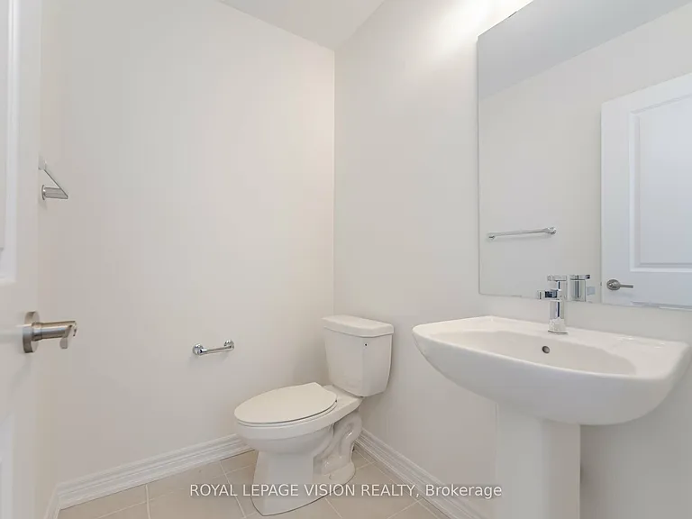 60 Folcroft St — Photo 15