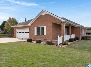 1369 Golden Eagle Cir, Jasper, AL 35504