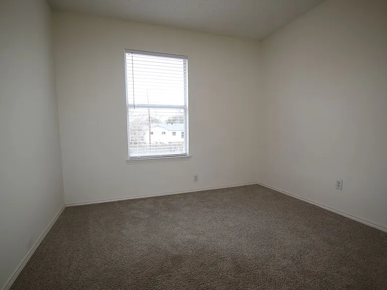 5036 Diaz Ave — Photo 20