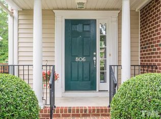 806 Saratoga Dr, Durham, NC 27704