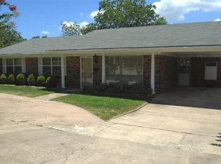 330 Sierra Madre Dr, North Little Rock, AR 72118