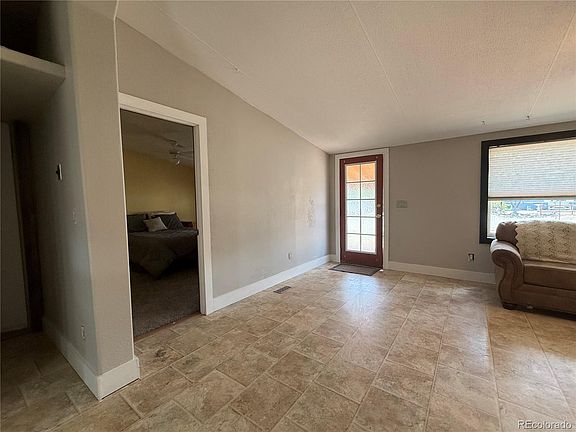 4th image of 94 Palmer Avenue