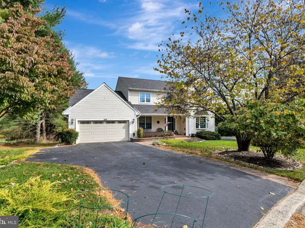 319 Palomino Dr, Newark, DE 19711