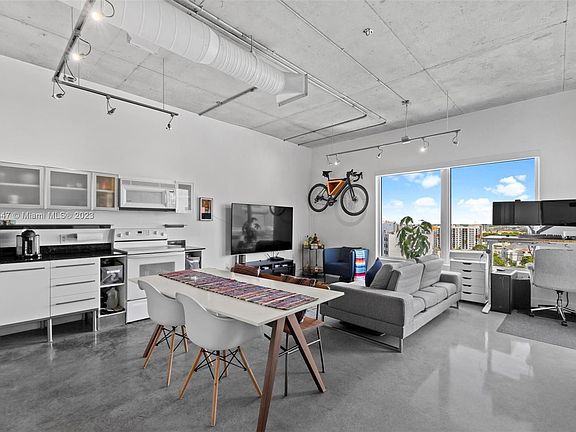 5th image of 10 SW South River Dr APT 1510