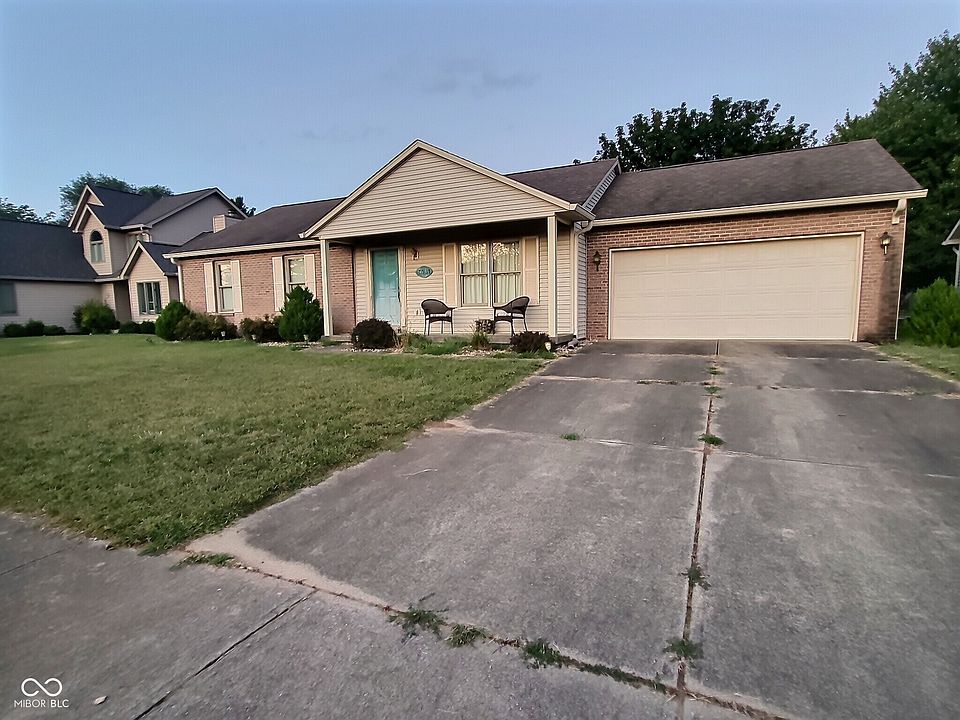 2nd image of 3431 Briar Ridge Way