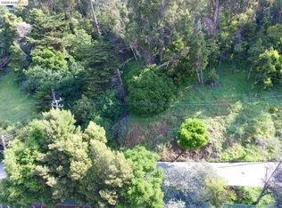 Scout Rd, Oakland, CA 94611