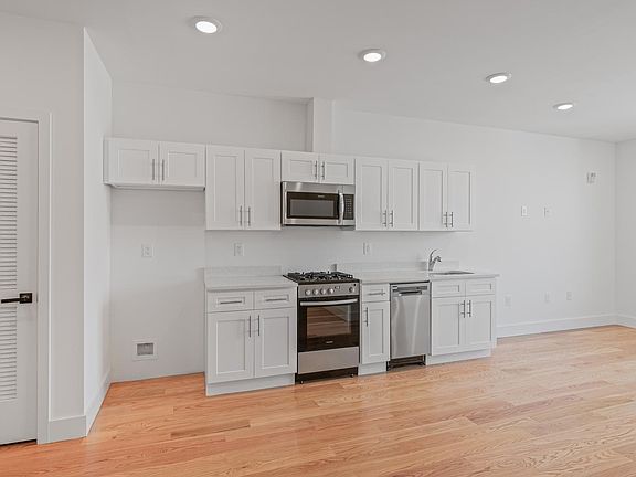2nd image of 56-58 Cottage St #202