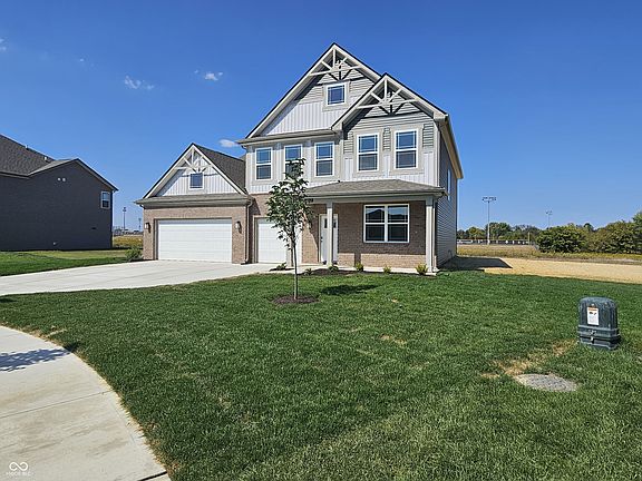 2nd image of 7842 Grande Oaks Dr