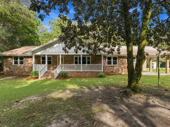1147 Walter Rd, Bonneau, SC 29431