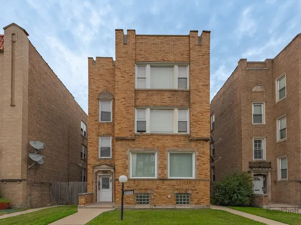 8923 S Blackstone Ave, Chicago, IL 60619