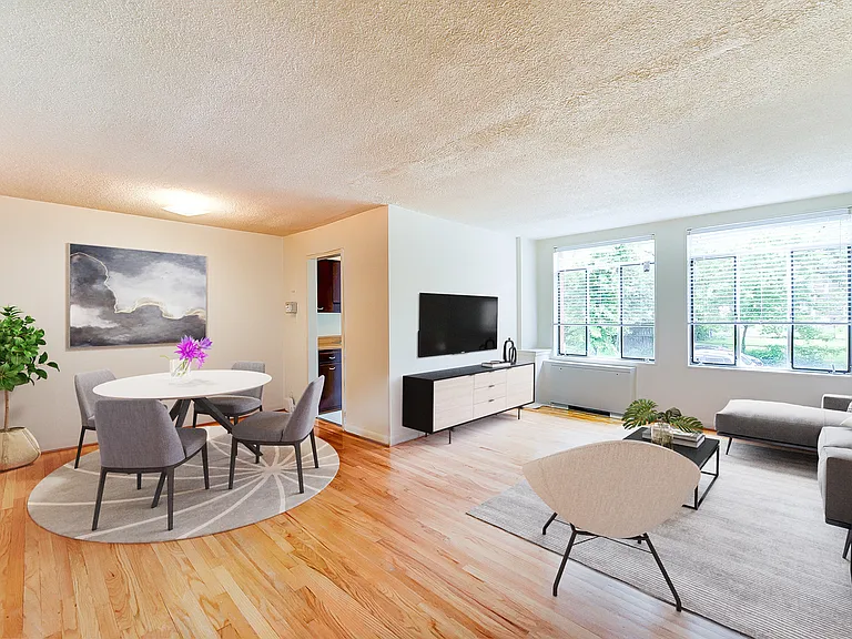1817 N Quinn St — Photo 8