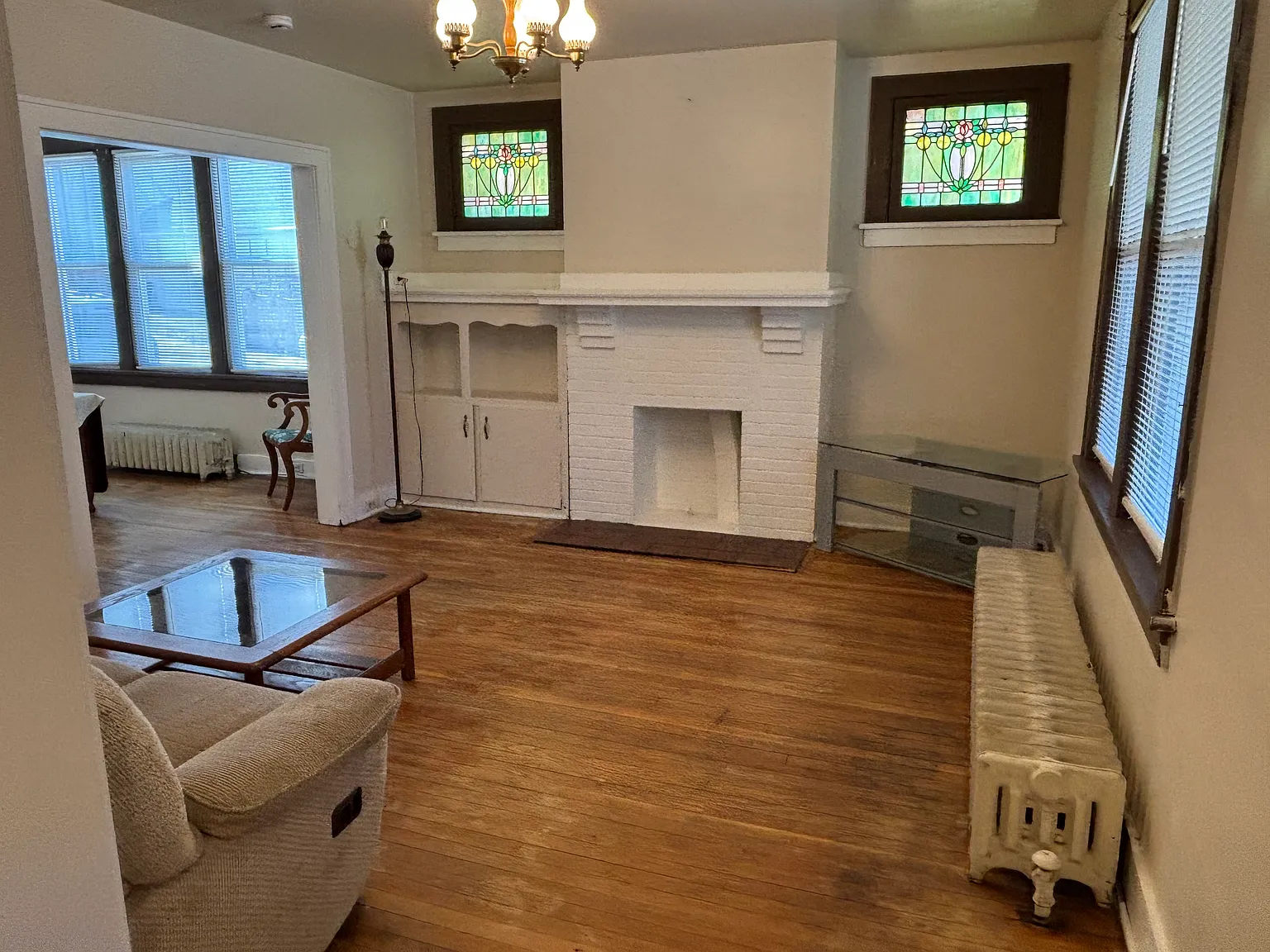 2 bed, $1,050 — Photo 2