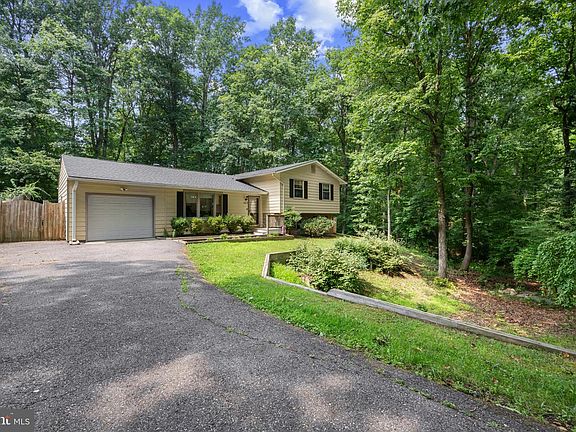 2nd image of 622 Wayward Dr