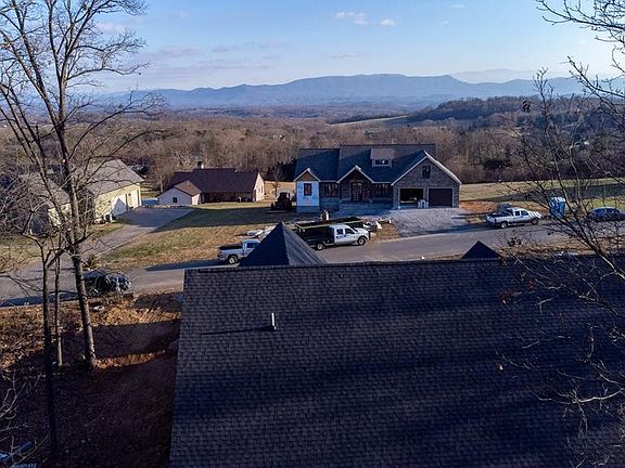 4th image of 134 Hilltop View Dr Lot 8