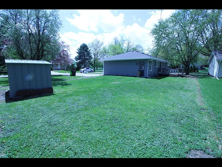 1100 Cold Spring Rd — Photo 15