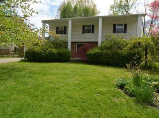 765 Twin Fox Dr, Milford, OH 45150