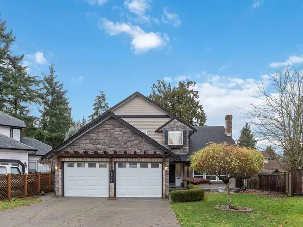 15751 98a Ave, Surrey, BC V4N 2V7