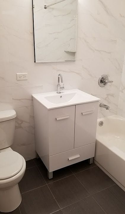 2nd image of 679 Ocean Pkwy APT 2J