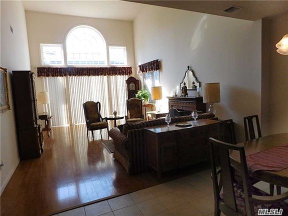 2nd image of 408 Madeira Blvd