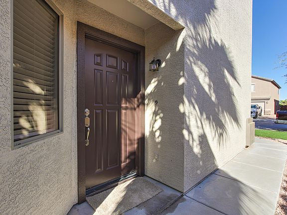 3rd image of 42443 W Hillman Dr