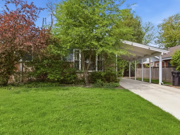 9138 Four Winds Way, Skokie, IL 60076